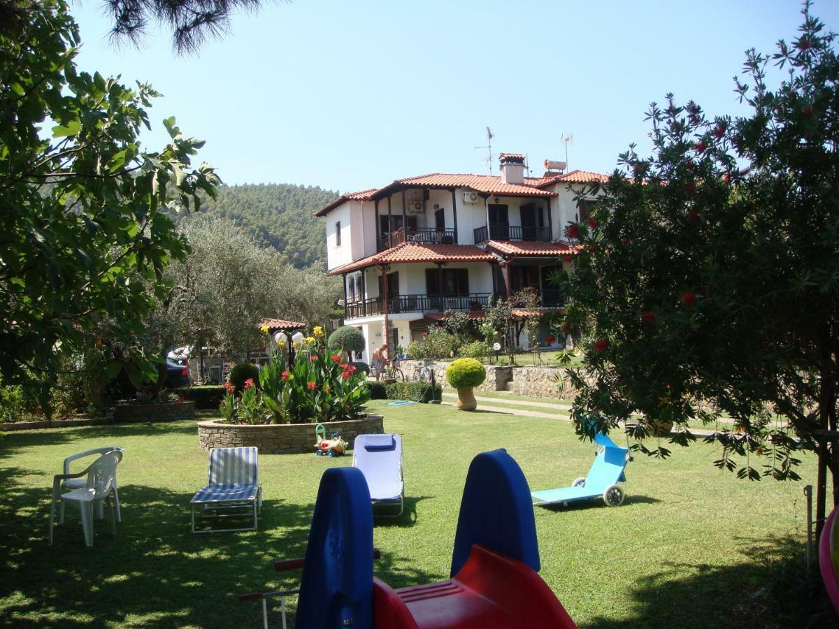 Jenny'S Garden Apartment Vourvourou Luaran gambar