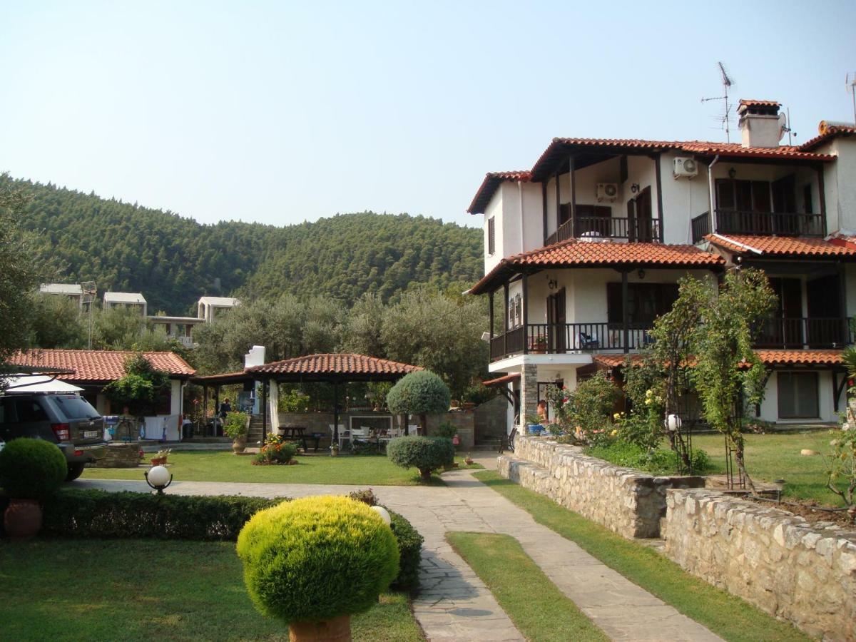 Jenny'S Garden Apartment Vourvourou Luaran gambar