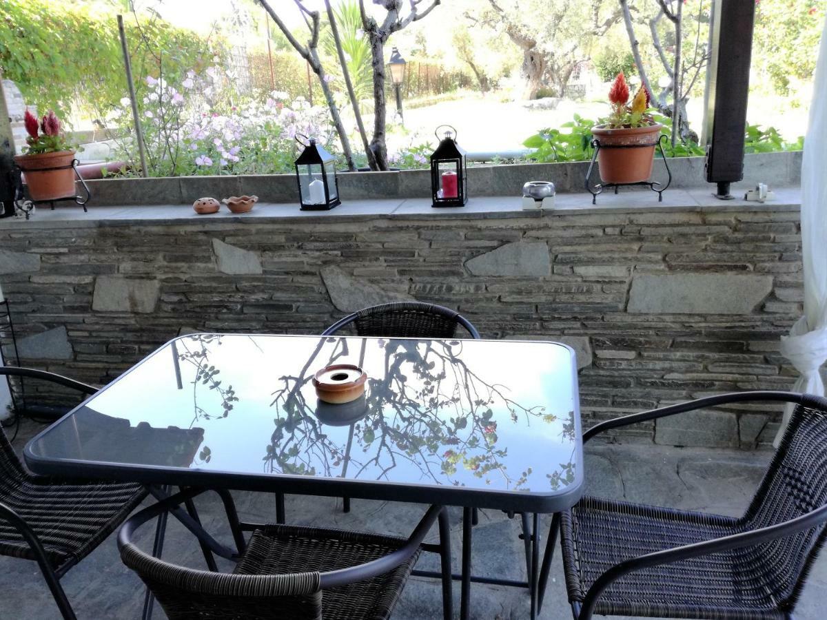 Jenny'S Garden Apartment Vourvourou Luaran gambar