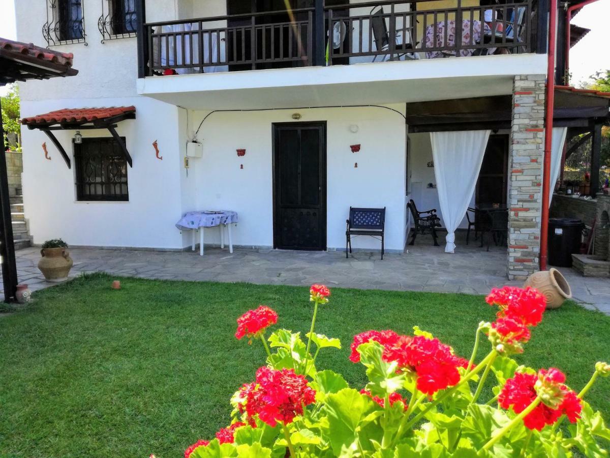Jenny'S Garden Apartment Vourvourou Luaran gambar