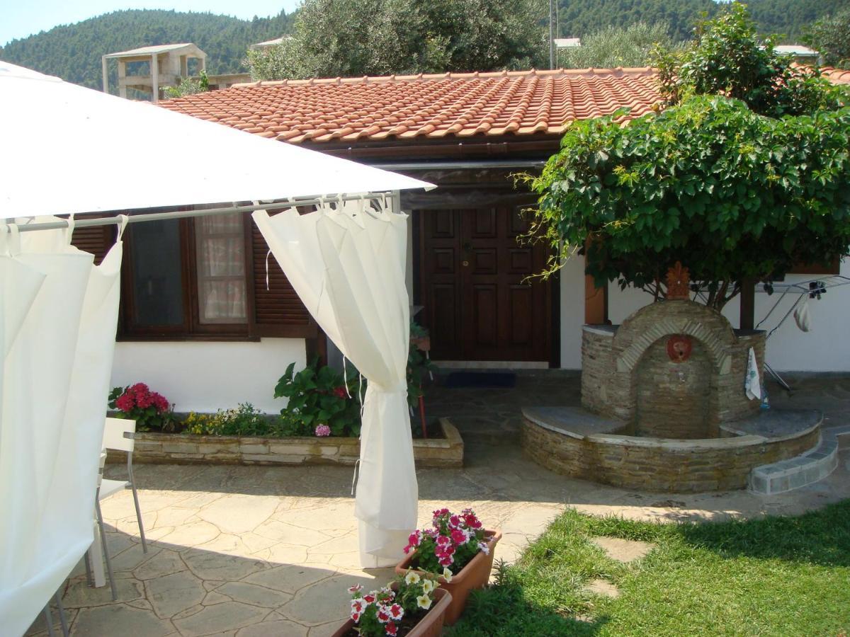 Jenny'S Garden Apartment Vourvourou Luaran gambar